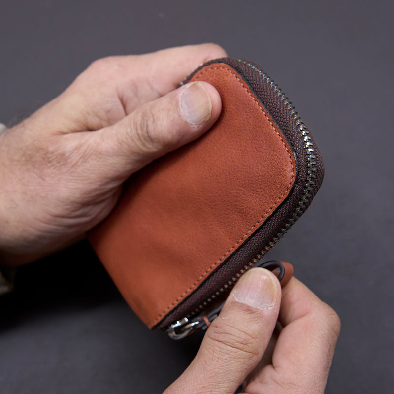 BRAD SMALL ZIP CARD WALLET