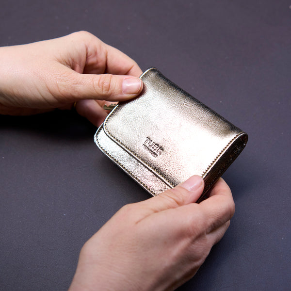 JEN FLAPOVER COIN CASE