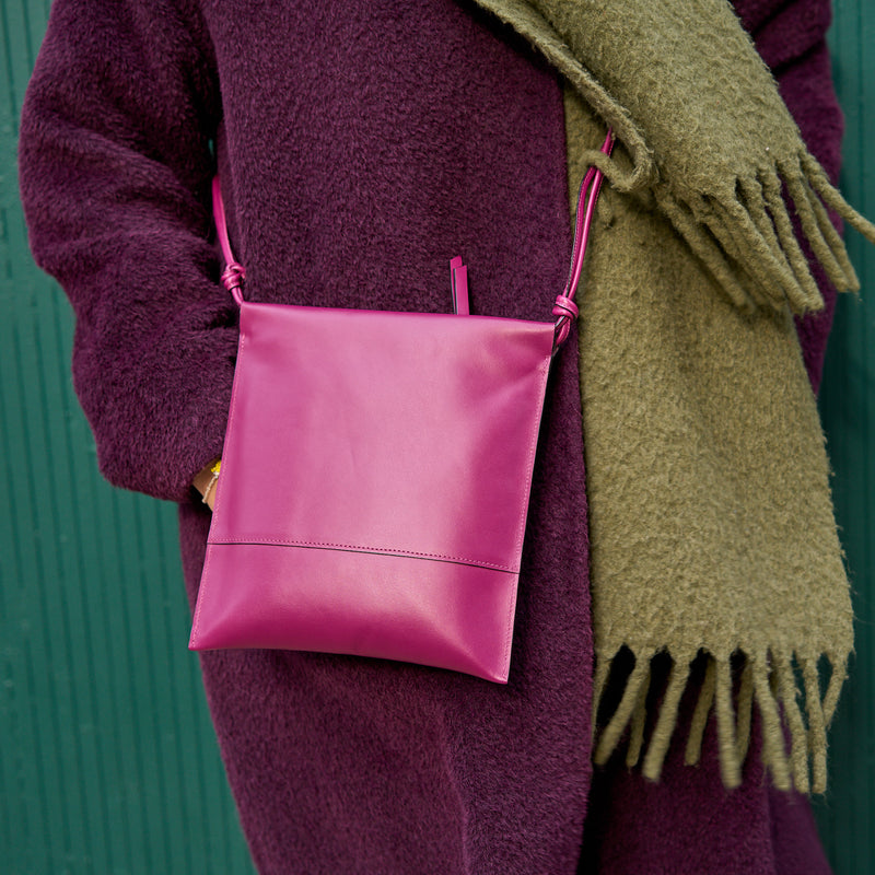 JOY ALETTE SHOULDER BAG