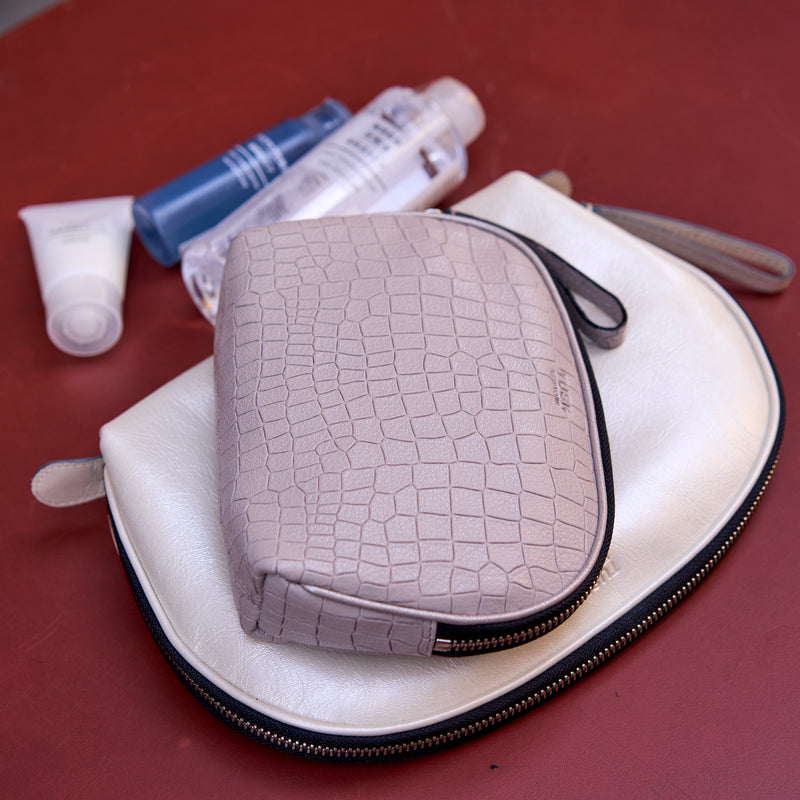 JEN LARGE CLAM SHAPE COSMETIC CASE