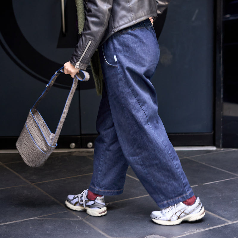 LUIGI CHARU BUCKET BAG