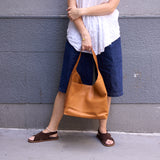 9 of 11:ASCOT DEEDEE SLOUCHY LEATHER HOBO